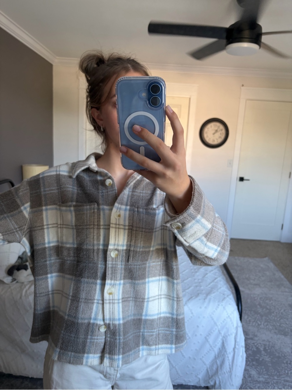 Women's Plaid Button-Up Shirt Jacket in Beige and Cream